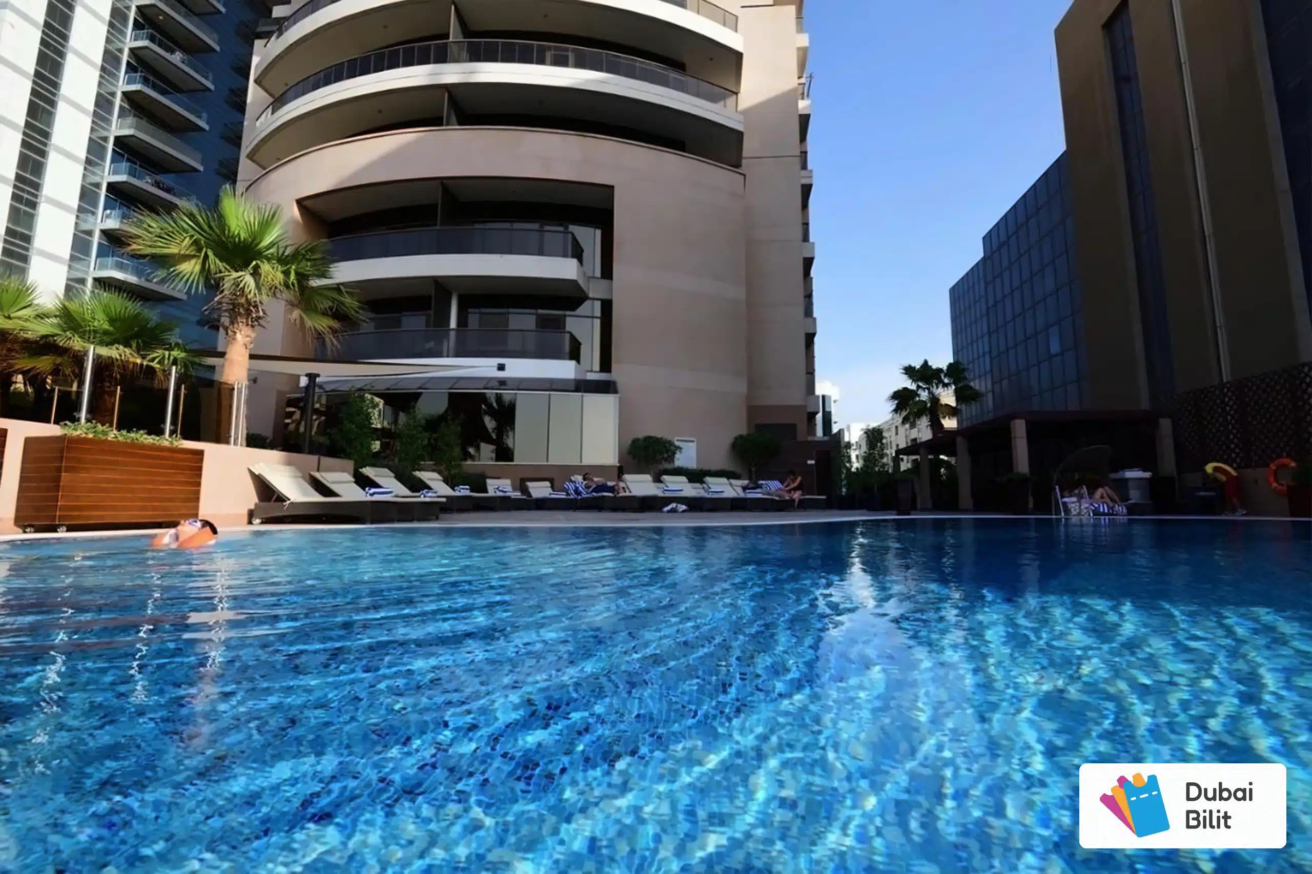 هتل Majestic City Retreat