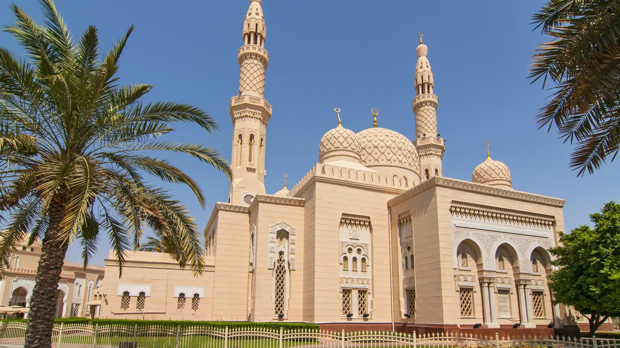 مسجد جمیرا دبی